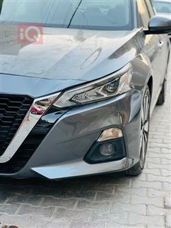 نيسان ألتيما